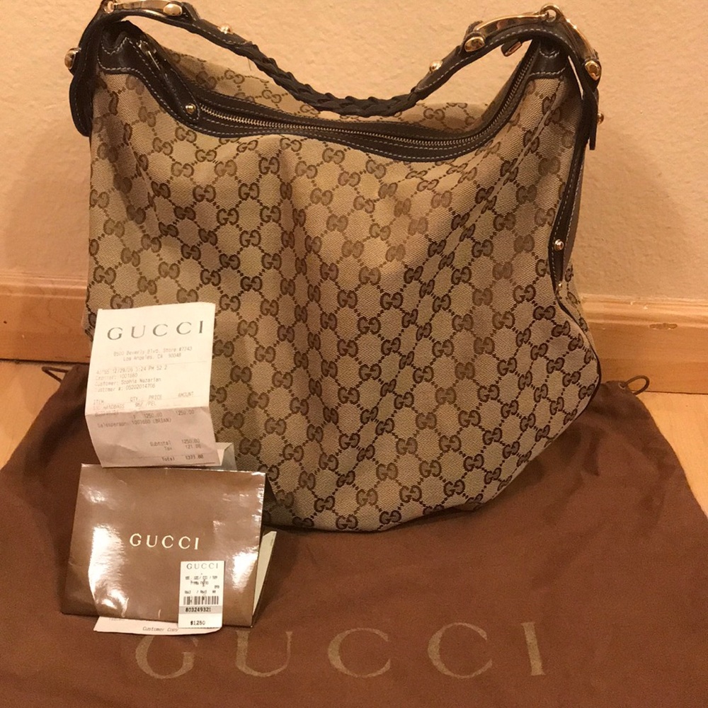 Authentic Gucci Pelham Hobo Handbag
